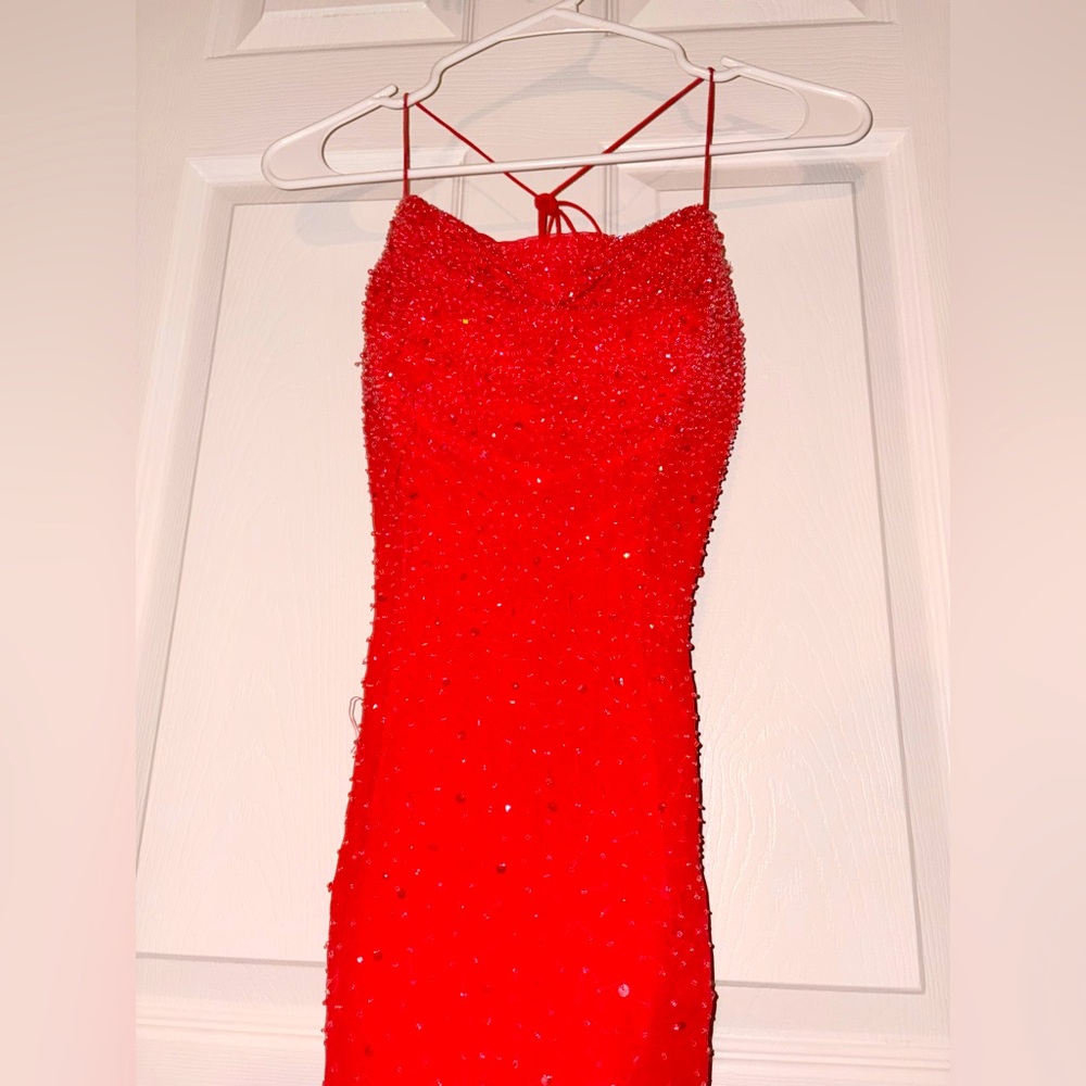 Size 4 Flowy Alyce Gown